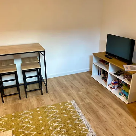 Studio A Longchamps * Suresnes